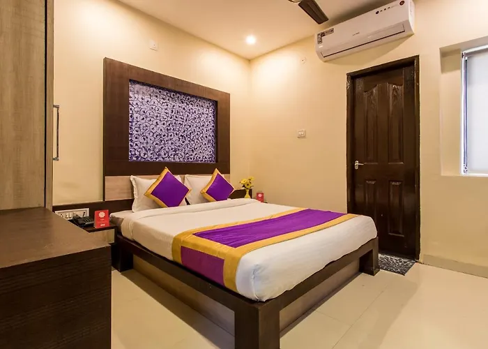 Oyo 9944 Hotel Malwa Inn